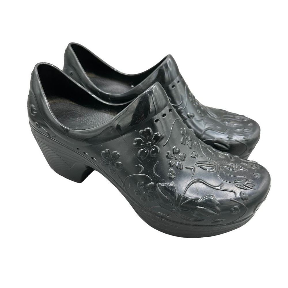 Dansko | Slip Resistant Floral Pixie Black Clogs Women’s 36 Professional Rubber